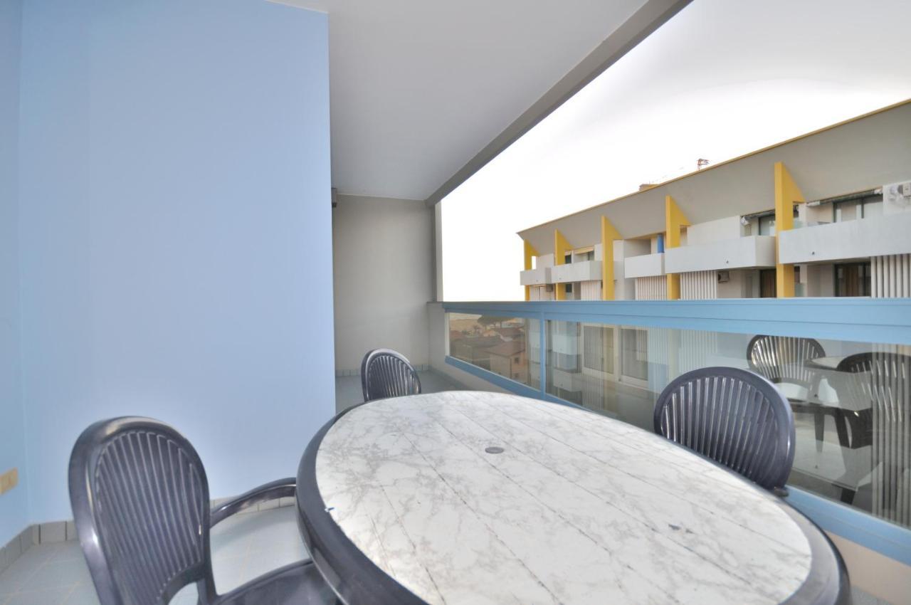 Residence Eurostar Bibione Eksteriør billede