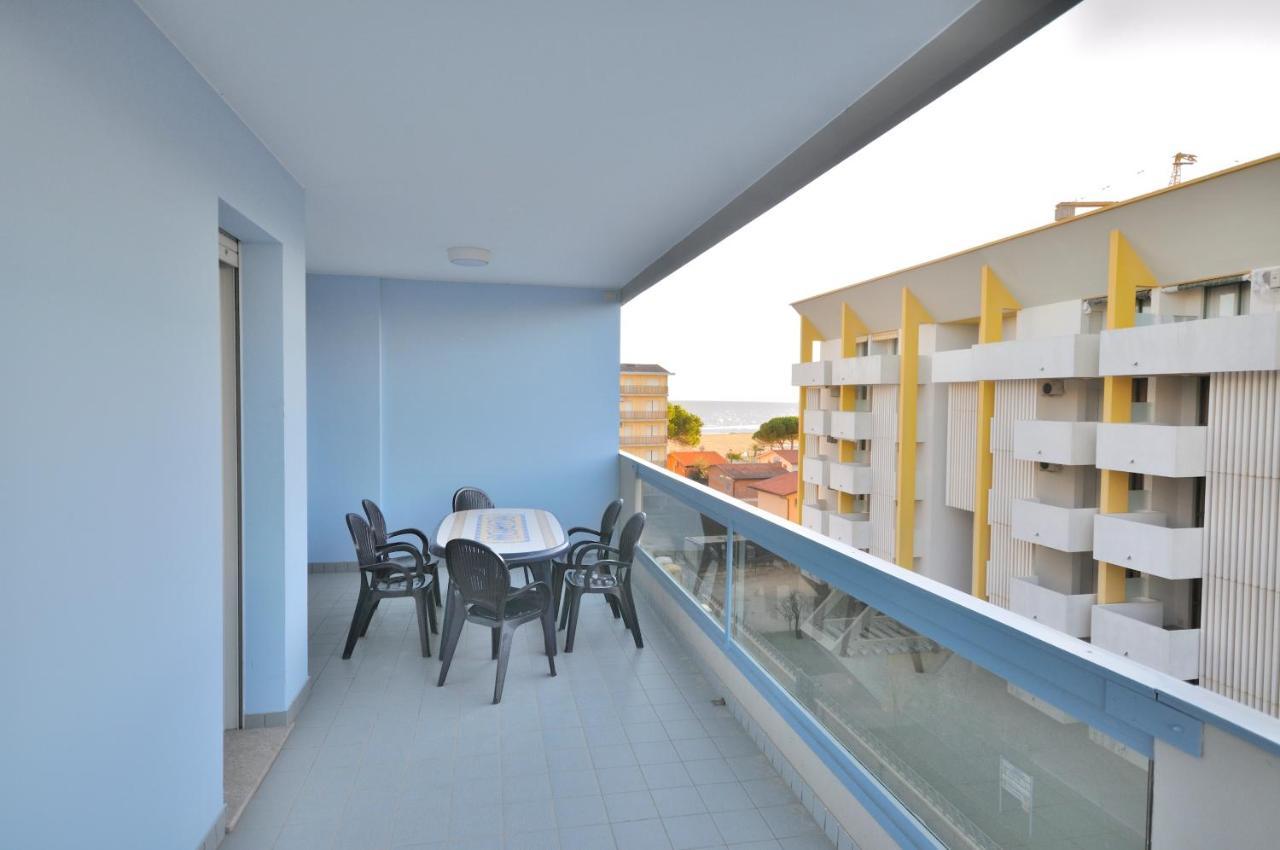 Residence Eurostar Bibione Eksteriør billede