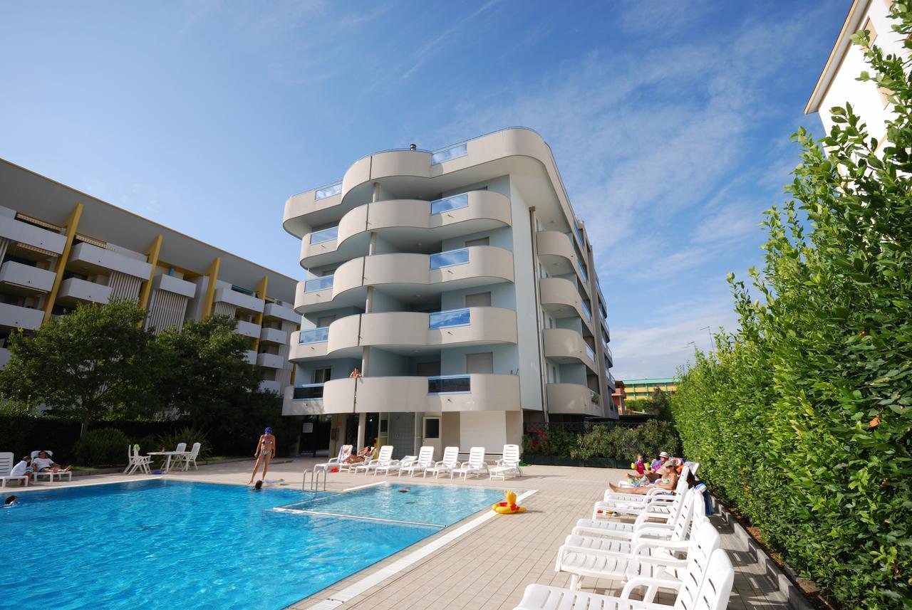 Residence Eurostar Bibione Eksteriør billede